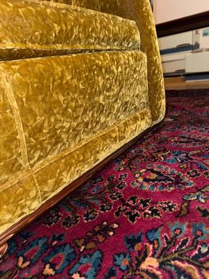Sale Photo Thumbnail #794: M65-Gorgeous Sofa

31 1/2 inches tall

 80 inches long

34 inches deep