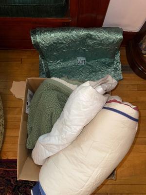 Sale Photo Thumbnail #848: M49-Blankets