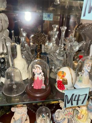 Sale Photo Thumbnail #858: M47-Figurines/decor