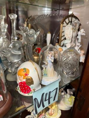 Sale Photo Thumbnail #857: M47-Figurines/decor
