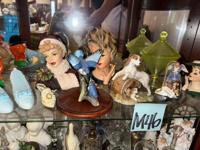 Sale Photo Thumbnail #860: M46-Decor and figurines