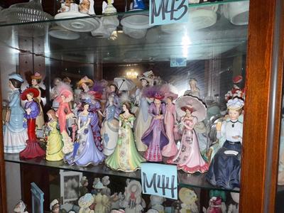 Sale Photo Thumbnail #868: M44-Figurines