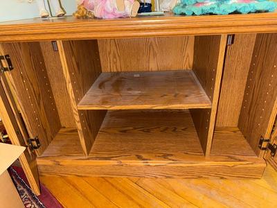 Sale Photo Thumbnail #891: M38-TV Stand