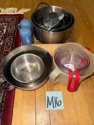 Sale Photo Thumbnail #974: M16-miscellaneous Lot