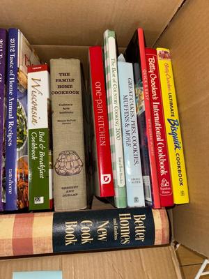 Sale Photo Thumbnail #984: M14-Cookbooks