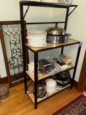 Sale Photo Thumbnail #989: M12-Bakers Rack only

63 1/2 inches tall
36 1/2 inches wide
16 1/2 inches deep