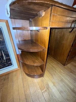 Sale Photo Thumbnail #1018: M6-Small desk