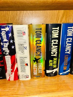 NOVELS INCLUDING TOM CLANCY, CLIVE CLUSTER, MICHAEL CRICHTON AND MORE