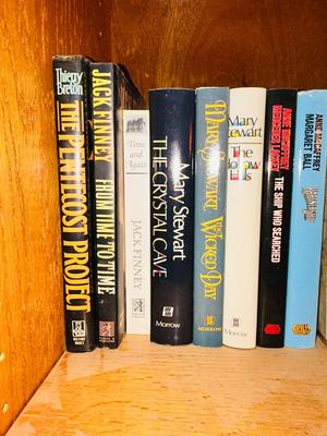 AUTHORS SUCH AS REBECCA ORE, DAVID FEINTUCH, KIM STANLEY ROBINSON AND MORE!