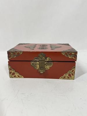 Vintage Chinese Jewelry Box Red Lacquer & Brass Trinket Holder
