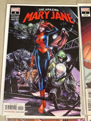 Spider-Man, Mary Jane, Gwen Stacy, Venom