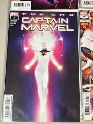 Thor & Captain Marvel