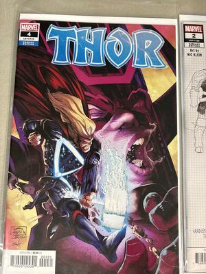 Thor & Captain Marvel