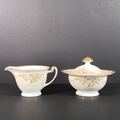 LOT 112: Handpainted Meito N1065A China Dishware