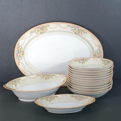 LOT 112: Handpainted Meito N1065A China Dishware