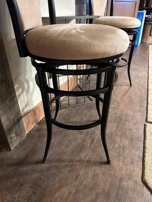 2 MICROFIBER SWIVEL BAR STOOLS WITH A METAL TRIANGLE SIDE TABLE