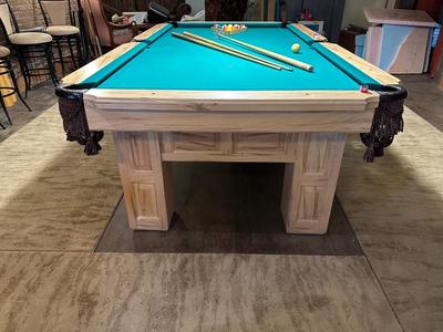 BEAUTIFUL CUSTOM MADE WORMY MAPLE SLATE POOL TABLE IN EXCELLENT CONDITION