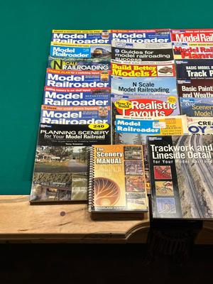 MODEL RAILROAD BOOKS AND MAGAZINES
