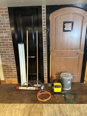 STANLEY BLOWER FAN, PUSH BROOM, SHOP LIGHT, TROUBLE LIGHT AND MORE