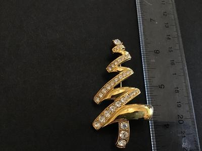 Monet Rhinestone Christmas Tree