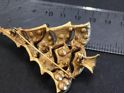 JJ rhinestone Christmas Brooch