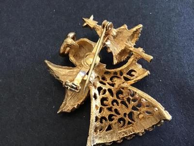 Vintage JJ Angle tree Rhinestone Brooch