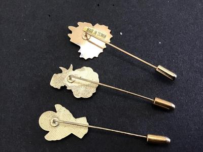 Vintage Holiday pins
