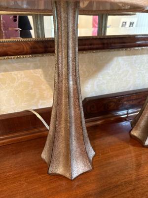 2 table lamps - like new!