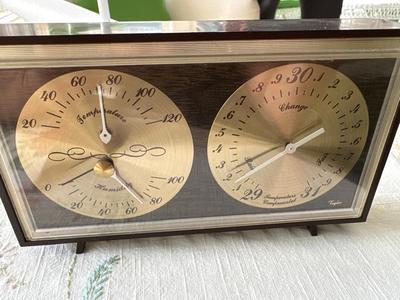 Green table lamp and barometer