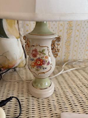 Lamp & pillow