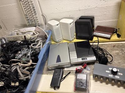 Large group of miscellaneous electronics