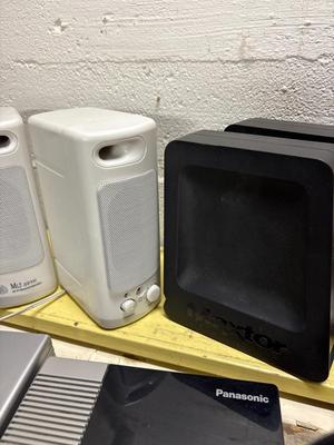 Large group of miscellaneous electronics