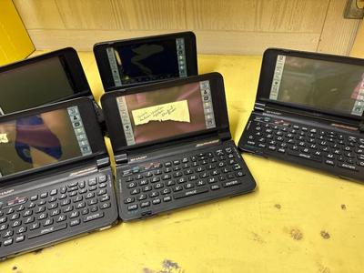 Sharp Zaurus 2MB personal assistant
