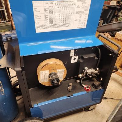 Miller Millermatic 185 Mig Welder + tanks, gloves manual and more.