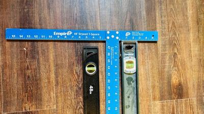 LIKE NEW LEVELS AND DRYWALL SQUARE 72” SWANSON MAGNETIC LEVEL, 48” HUSKEY LEVEL AND 48” EMPIRE DRYWAL SQUARE