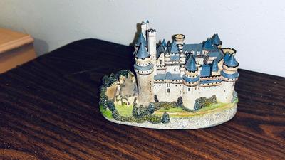 DANBURY ENCHANTED CASTLES OF EUROPE