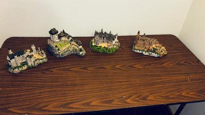 DANBURY ENCHANTED CASTLES OF EUROPE