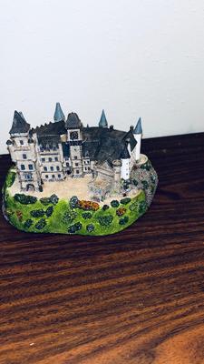 DANBURY ENCHANTED CASTLES OF EUROPE