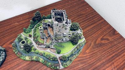 DANBURY MINT CASTLES