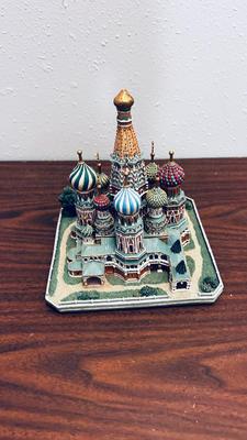 DANBURY MINT CASTLES