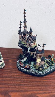DANBURY MINT CASTLES
