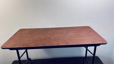 2 FOLDING WORK TABLES
