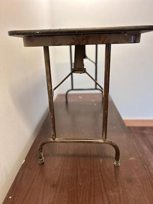 2 FOLDING WORK TABLES