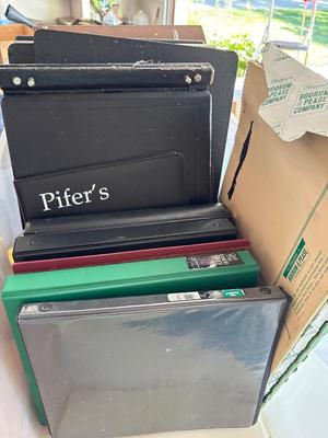 Binders, note pads & briefcases
