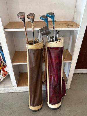 Vintage golf clubs & bags (some wood shaft)
