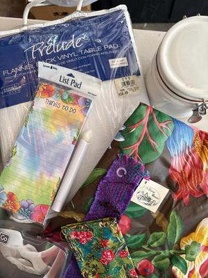 Flannel back table pad, foot rest, game, Christmas