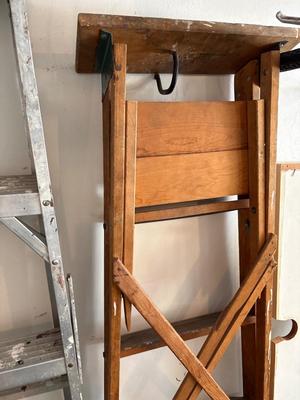Aluminum & wood ladder