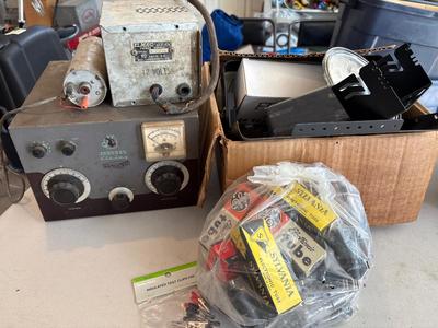 Johnson Viking matchbox ham radio, tubes, and brackets