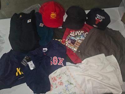 Sale Photo Thumbnail #62: Vintage Clothing Lot Shirts Mostly XL and Large | Stiched Table Cloth