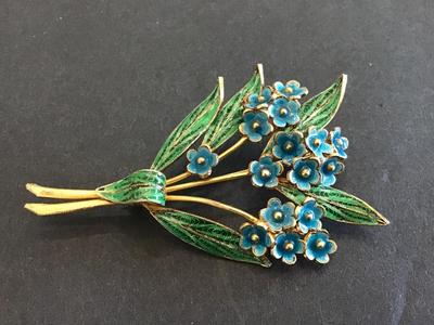 Vintage Dainty Flower Brooch